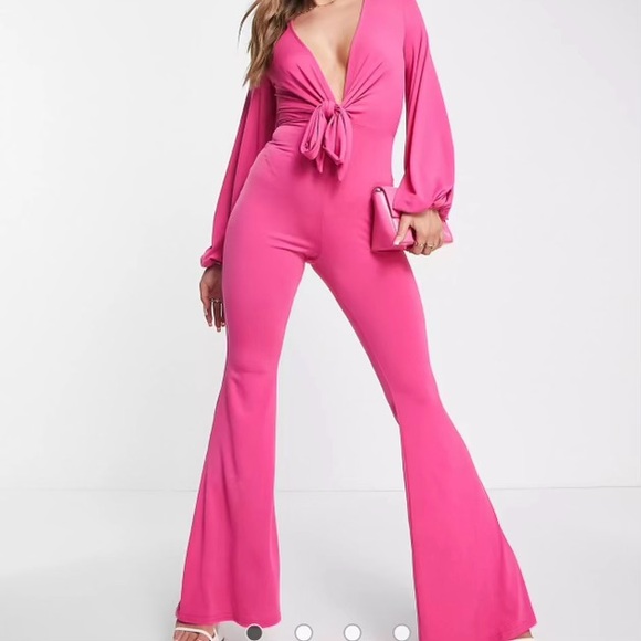 ASOS DESIGN GLAM PLUNGE TIE FRONT JUMPSUIT IN SLINKY IN BRIGHT PINK SIZE 6 - Picture 6 of 6
